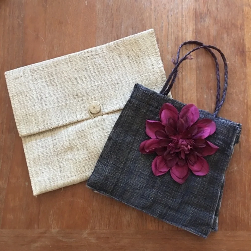 Bundle of Two (2) Natural Rattan Woven Bags Clutch Mini Flower Black Beige Boho